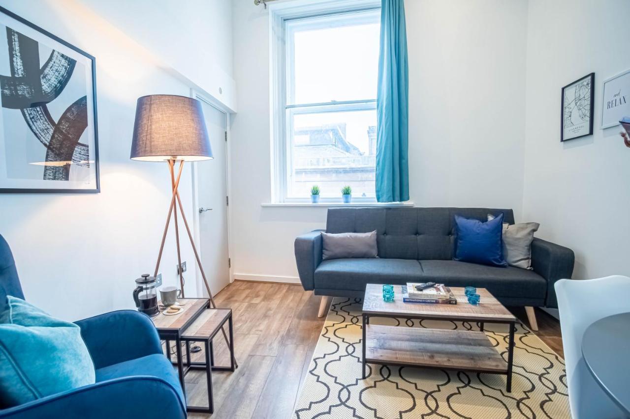 Luxe Near Albert Docks - 3 Graces - One - Business, Contract & Corporate Ready